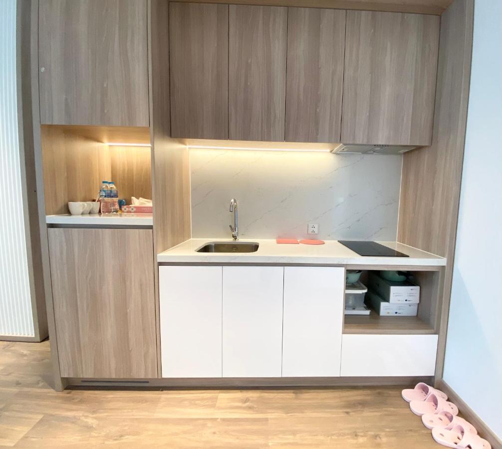 A La Carte Ha Long Apartment By The Beach Exterior foto