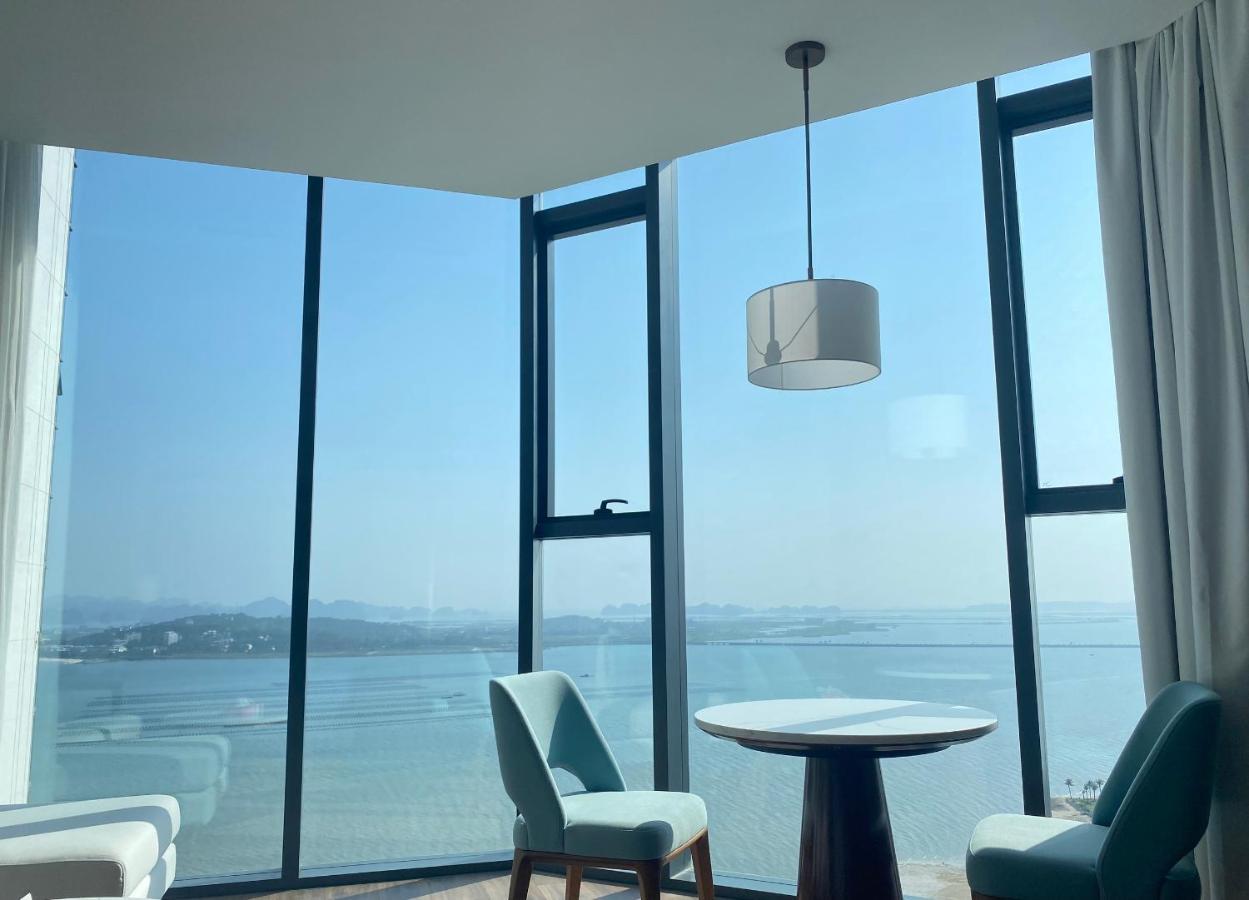 A La Carte Ha Long Apartment By The Beach Exterior foto
