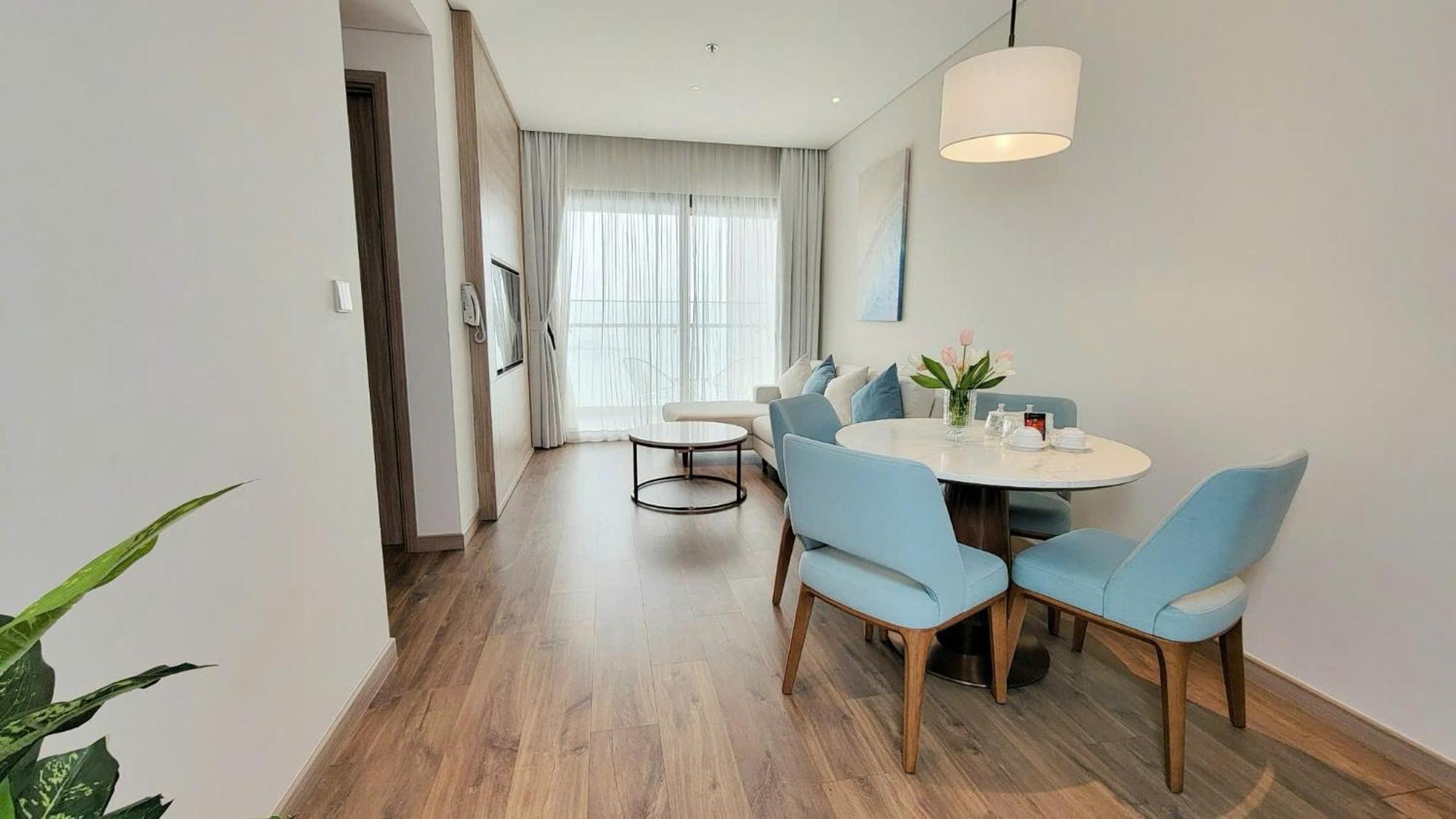A La Carte Ha Long Apartment By The Beach Exterior foto
