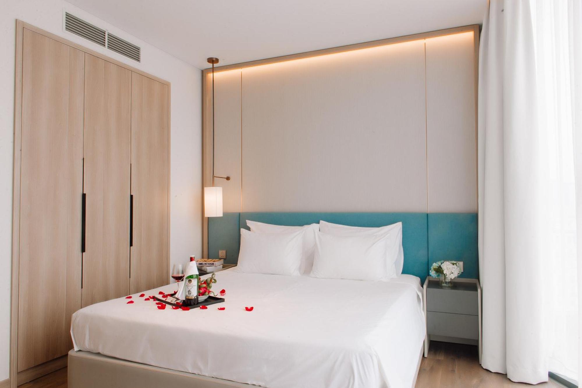 A La Carte Ha Long Apartment By The Beach Exterior foto