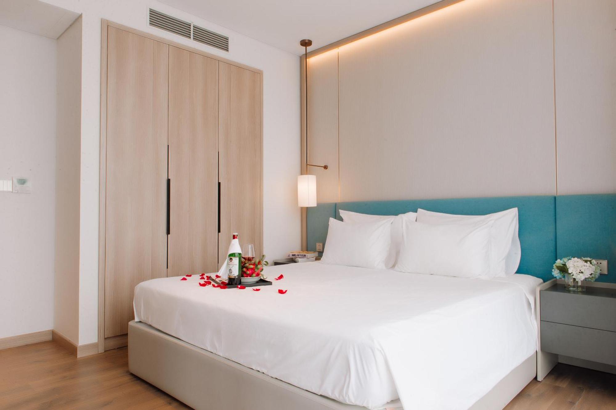 A La Carte Ha Long Apartment By The Beach Exterior foto
