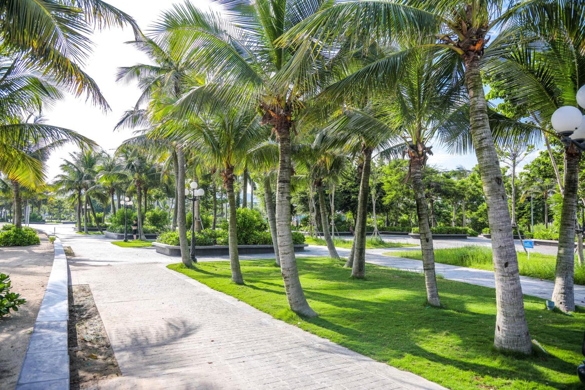 A La Carte Ha Long Apartment By The Beach Exterior foto